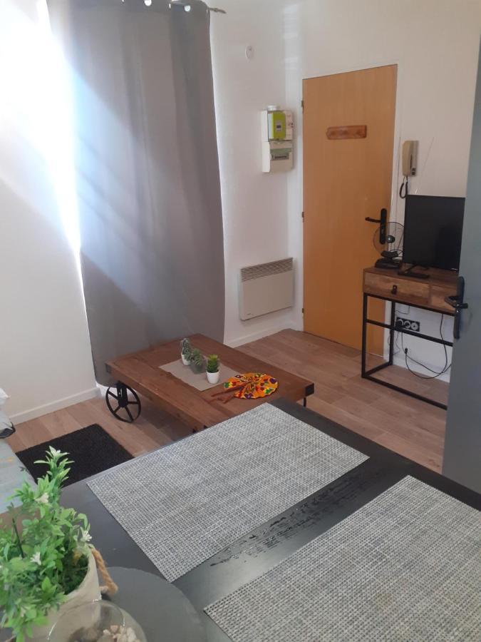 Charmant Petit Studio Au Coeur De Figeac Lejlighed Eksteriør billede
